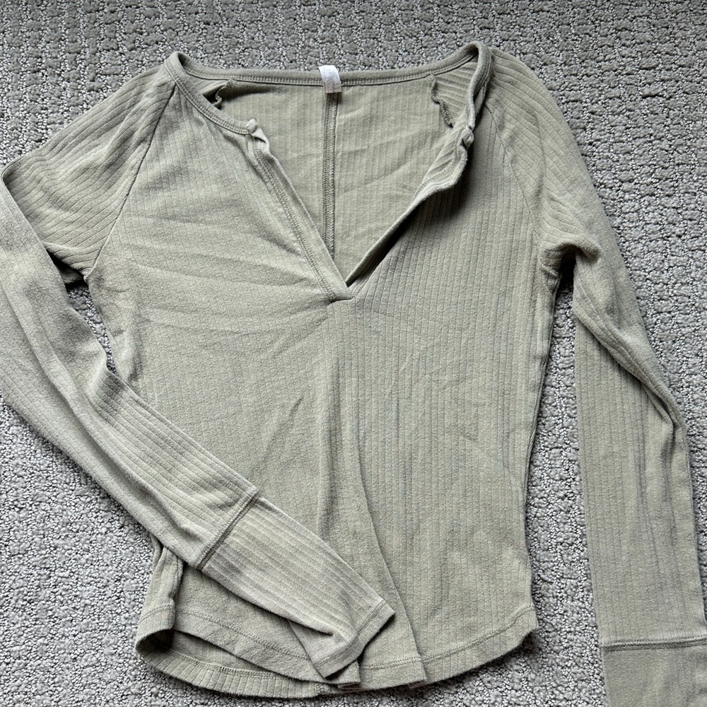Elegant Ribbed Bodysuit in Sage